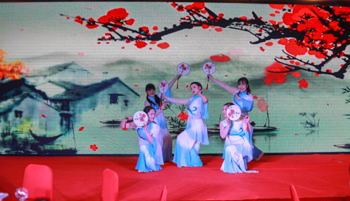 大禹漢光2018年“同心同行，共創(chuàng)未來”主題年會圓滿成功